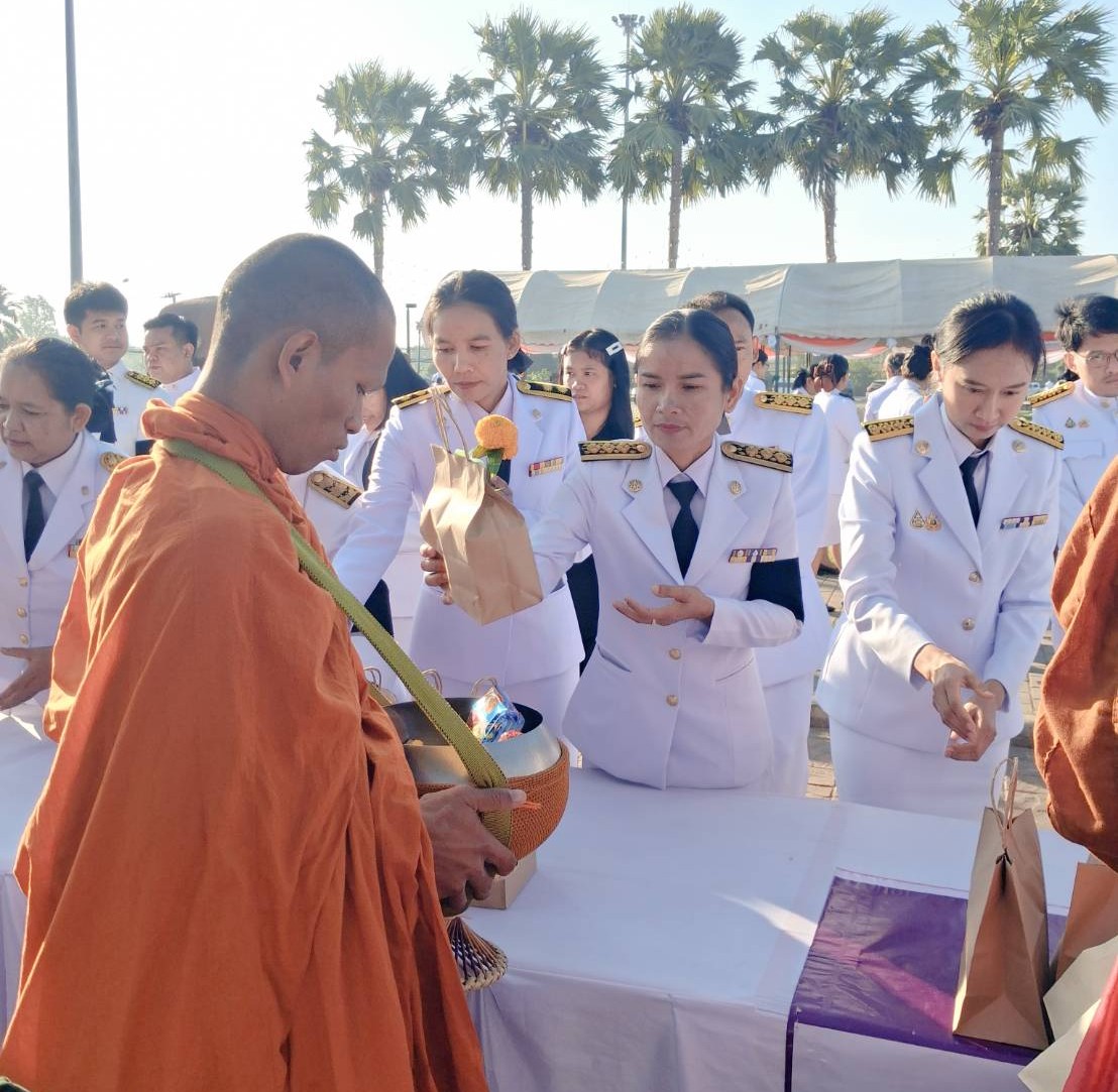 title - วันที่ 8 มกราคม 2569 นายประเสริฐ กาญจนเกียรติกุล ปฏิรูปที่ดินจังหวัดบุรีรัมย์ พร้อมด้วยเจ้าหน้าที่ ส.ป.ก.บุรีรัมย์ ร่วมพิธีทำบุญตักบาตรถวายพระราชกุศลและพิธีถวายพระพรชัยมงคลเนื่องในวันคล้ายวันประสูติสมเด็จพระเจ้าลูกเธอ เจ้าฟ้าสิริวัณณวรี นารีรัตน์ราชกัญญา